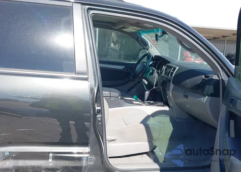 2008 Toyota 4Runner Sr5 V6 z USA, uszkodzony, nr VIN JTEZU14R78K018341